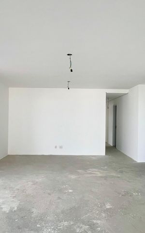 Apartamento à venda com 195m², 4 quartos e 3 vagas Apartamento à venda com 195m², 4 quartos e 3 vagasSala