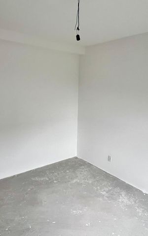 Apartamento à venda com 195m², 4 quartos e 3 vagas Apartamento à venda com 195m², 4 quartos e 3 vagasQuarto 2