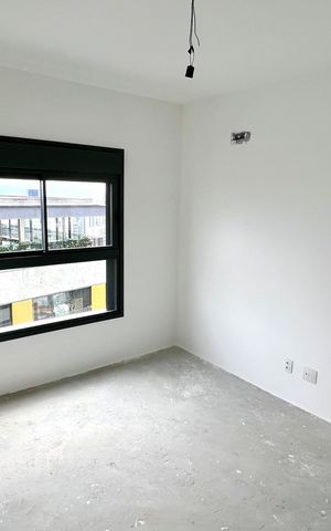 Apartamento à venda com 195m², 4 quartos e 3 vagas Apartamento à venda com 195m², 4 quartos e 3 vagasQuarto 2