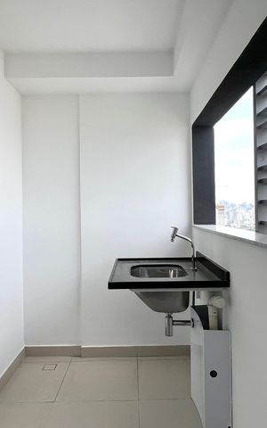 Apartamento à venda com 195m², 4 quartos e 3 vagas Apartamento à venda com 195m², 4 quartos e 3 vagasÁrea de Serviço