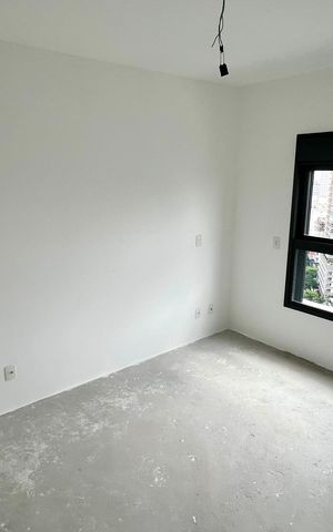 Apartamento à venda com 195m², 4 quartos e 3 vagas Apartamento à venda com 195m², 4 quartos e 3 vagasQuarto 2