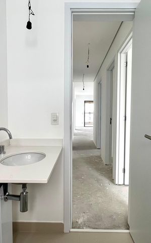 Apartamento à venda com 195m², 4 quartos e 3 vagas Apartamento à venda com 195m², 4 quartos e 3 vagasBanheiro