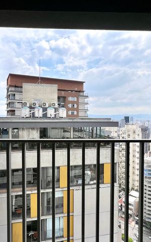 Apartamento à venda com 195m², 4 quartos e 3 vagas Apartamento à venda com 195m², 4 quartos e 3 vagasSacada da suite