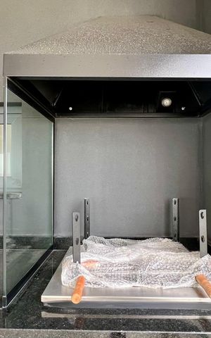 Apartamento à venda com 195m², 4 quartos e 3 vagas Apartamento à venda com 195m², 4 quartos e 3 vagasVaranda gourmet