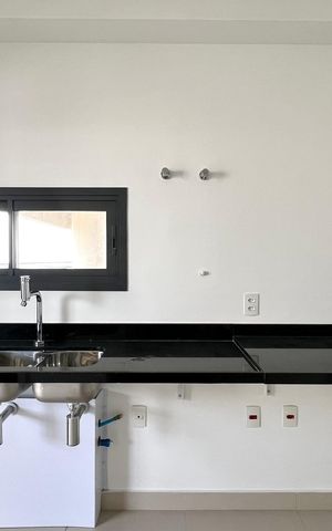 Apartamento à venda com 195m², 4 quartos e 3 vagas Apartamento à venda com 195m², 4 quartos e 3 vagasCozinha