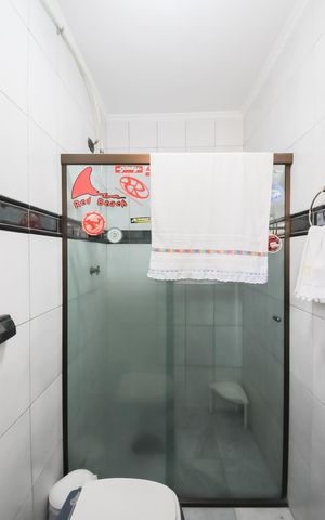 Casa à venda com 275m², 3 quartos e 2 vagasBanheiro da Suíte 3