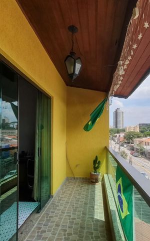 Casa à venda com 275m², 3 quartos e 2 vagasVaranda Piso 3