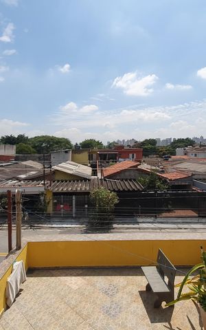 Casa à venda com 275m², 3 quartos e 2 vagasvaranda da suíte 1 - vista