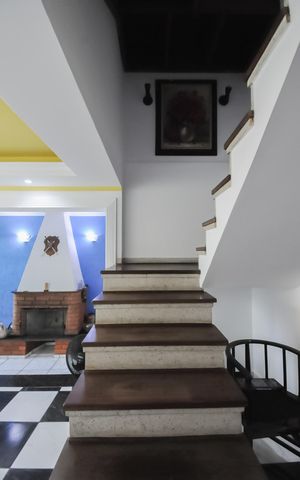 Casa à venda com 275m², 3 quartos e 2 vagasacesso aos quartos
