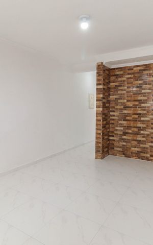 Casa para alugar com 150m², 2 quartos e 2 vagasSala