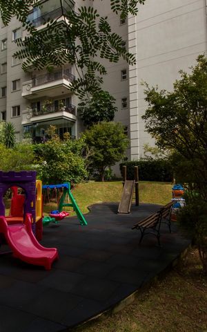 Apartamento à venda com 101m², 2 quartos e 2 vagasÁrea comum - Playground