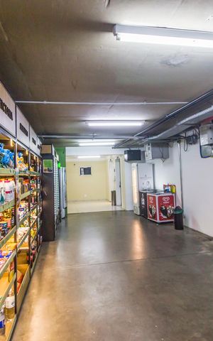 Apartamento à venda com 101m², 2 quartos e 2 vagasÁrea comum