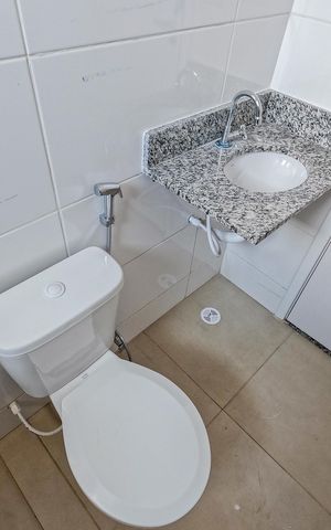 Apartamento à venda com 37m², 2 quartos e sem vaga Apartamento à venda com 37m², 2 quartos e sem vagaBanheiro Social