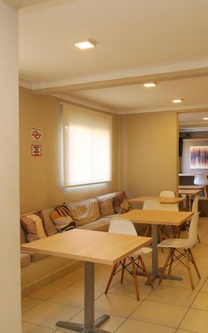 Apartamento para alugar com 36m², 2 quartos e sem vagaÁrea comum - Salão de festas