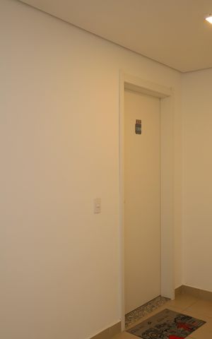 Apartamento para alugar com 36m², 2 quartos e sem vagaÁrea comum - Saguão do andar