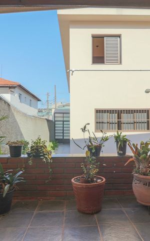 Casa à venda com 400m², 4 quartos e 5 vagasQuintal
