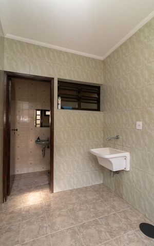 Casa à venda com 400m², 4 quartos e 5 vagasÁrea de Serviço 1