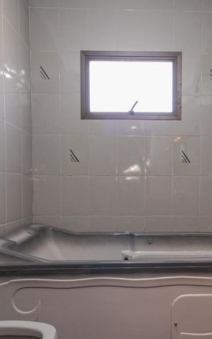 Casa à venda com 400m², 4 quartos e 5 vagasBanheiro da Suíte