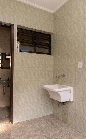Casa à venda com 400m², 4 quartos e 5 vagasÁrea de Serviço 1