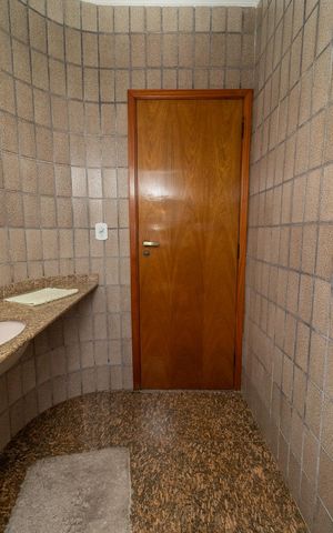Casa à venda com 400m², 4 quartos e 5 vagasLavabo 2