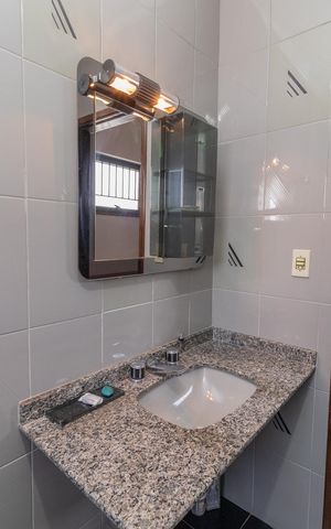 Casa à venda com 400m², 4 quartos e 5 vagasBanheiro da Suíte