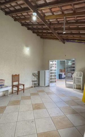 Casa à venda com 263m², 3 quartos e 3 vagas Casa à venda com 263m², 3 quartos e 3 vagasChurrasqueira