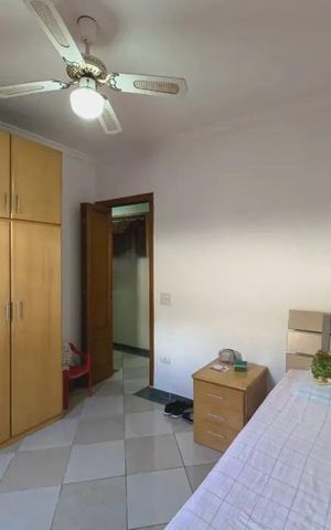 Casa à venda com 263m², 3 quartos e 3 vagas Casa à venda com 263m², 3 quartos e 3 vagasQuarto