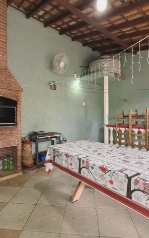 Casa à venda com 263m², 3 quartos e 3 vagas Casa à venda com 263m², 3 quartos e 3 vagasChurrasqueira