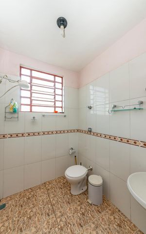 Casa à venda com 630m², 12 quartos e 2 vagas Casa à venda com 630m², 12 quartos e 2 vagasCasa 4