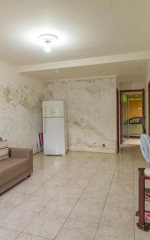 Casa à venda com 250m², 3 quartos e 4 vagas Casa à venda com 250m², 3 quartos e 4 vagasSala 2