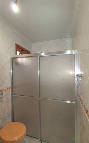 Casa à venda com 250m², 3 quartos e 4 vagas Casa à venda com 250m², 3 quartos e 4 vagasBanheiro da Suíte 3
