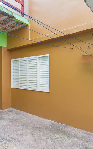 Casa à venda com 250m², 3 quartos e 4 vagas Casa à venda com 250m², 3 quartos e 4 vagasQuintal