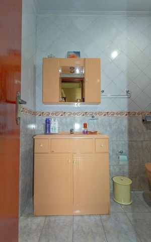 Casa à venda com 250m², 3 quartos e 4 vagas Casa à venda com 250m², 3 quartos e 4 vagasBanheiro da Suíte 3