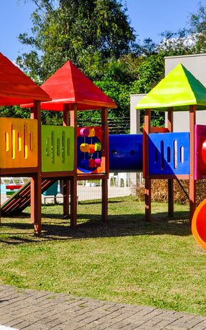 Casa de condomínio à venda com 150m², 3 quartos e 2 vagas Casa de condomínio à venda com 150m², 3 quartos e 2 vagasPlayground