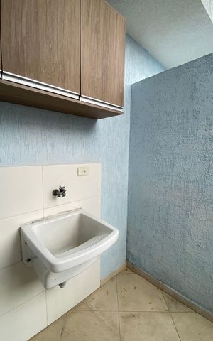 Apartamento para alugar com 100m², 2 quartos e 2 vagas Apartamento para alugar com 100m², 2 quartos e 2 vagasCobertura - Área de Serviço