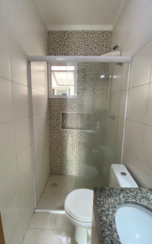Apartamento para alugar com 100m², 2 quartos e 2 vagas Apartamento para alugar com 100m², 2 quartos e 2 vagasBanheiro da Suíte