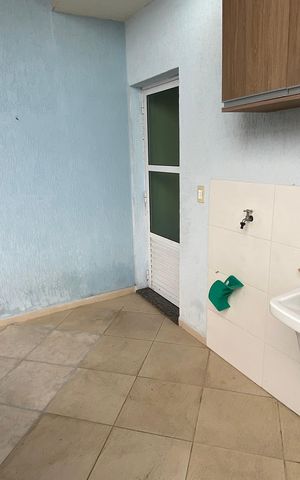 Apartamento para alugar com 100m², 2 quartos e 2 vagas Apartamento para alugar com 100m², 2 quartos e 2 vagasCobertura - Área de Serviço