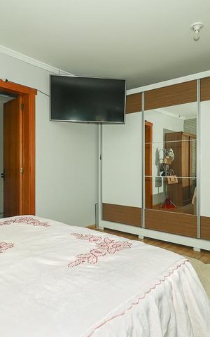 Casa à venda com 181m², 4 quartos e 3 vagasQuarto Suíte