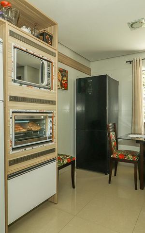 Casa à venda com 181m², 4 quartos e 3 vagasCozinha