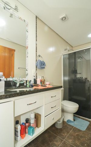 Casa à venda com 181m², 4 quartos e 3 vagasBanheiro da Suíte