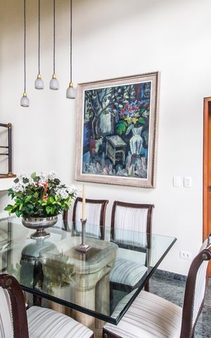 Casa de condomínio à venda com 503m², 4 quartos e 3 vagas Casa de condomínio à venda com 503m², 4 quartos e 3 vagasSala de Jantar