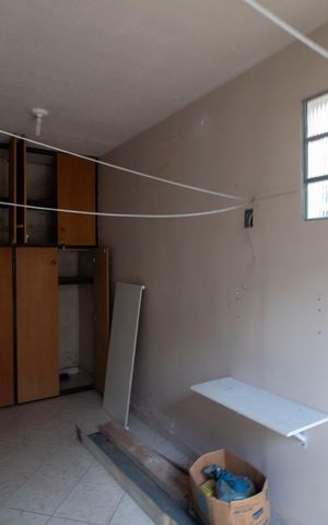 Casa à venda com 288m², 4 quartos e 2 vagas Casa à venda com 288m², 4 quartos e 2 vagasDespensa