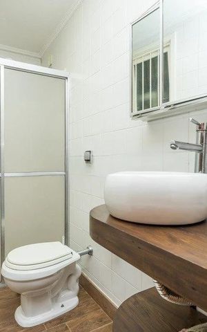 Casa à venda com 344m², 4 quartos e 3 vagas Casa à venda com 344m², 4 quartos e 3 vagasBanheiro 1