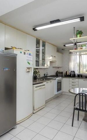 Casa à venda com 344m², 4 quartos e 3 vagas