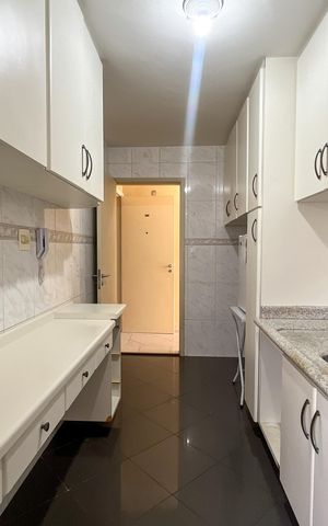Apartamento à venda com 80m², 2 quartos e 1 vaga Apartamento à venda com 80m², 2 quartos e 1 vagaCozinha