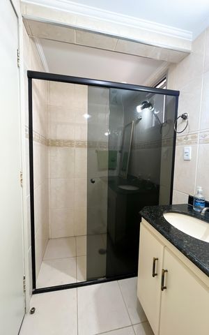 Apartamento à venda com 80m², 2 quartos e 1 vaga Apartamento à venda com 80m², 2 quartos e 1 vagaBanheiro