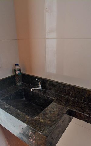 Apartamento à venda com 71m², 2 quartos e 1 vaga Apartamento à venda com 71m², 2 quartos e 1 vagaBanheiro da Suíte