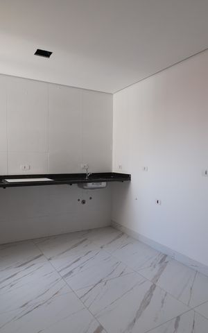 Apartamento à venda com 45m², 2 quartos e 1 vagaCozinha e Área de Serviço