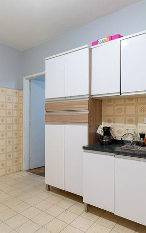 Casa à venda com 270m², 4 quartos e 2 vagas Casa à venda com 270m², 4 quartos e 2 vagasCozinha da Casa 2