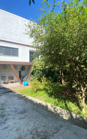 Casa de condomínio à venda com 176m², 2 quartos e 2 vagasGaragem